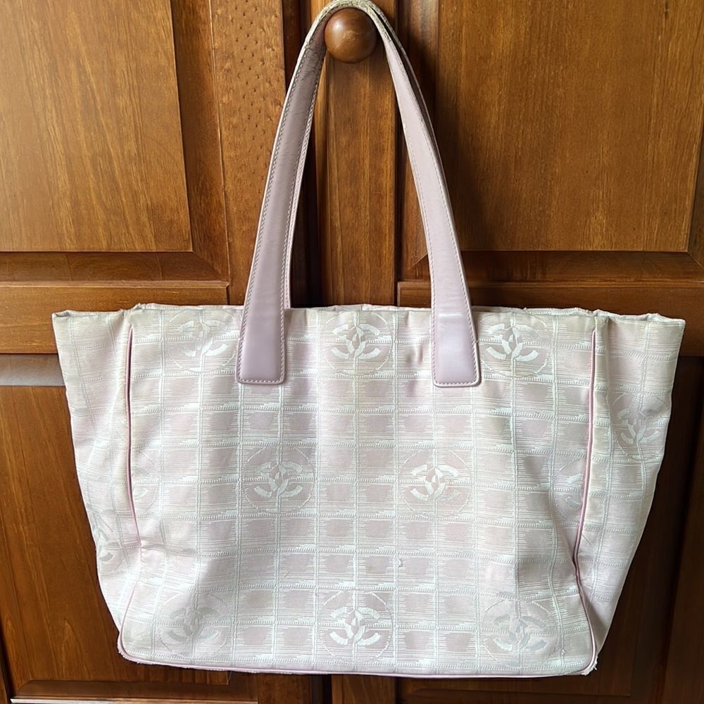 AUTH CHANEL PINK CLOTH TOTE BAG - Picture 11 of 12